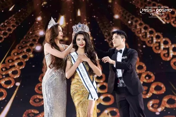 Học trò Siêu mẫu Vũ Thu Phương đăng quang Miss Cosmo Vietnam 2023